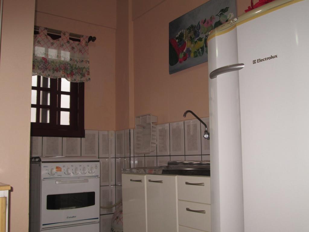 Отель Residencial Dona Vilma Флорианополис Экстерьер фото