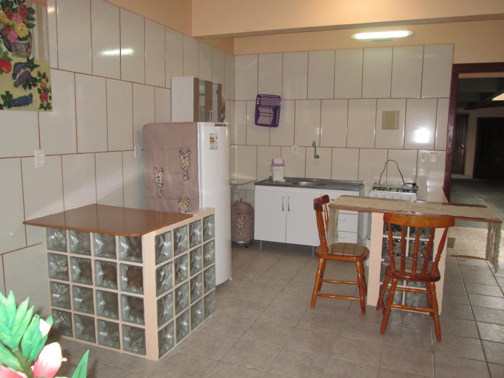 Отель Residencial Dona Vilma Флорианополис Экстерьер фото