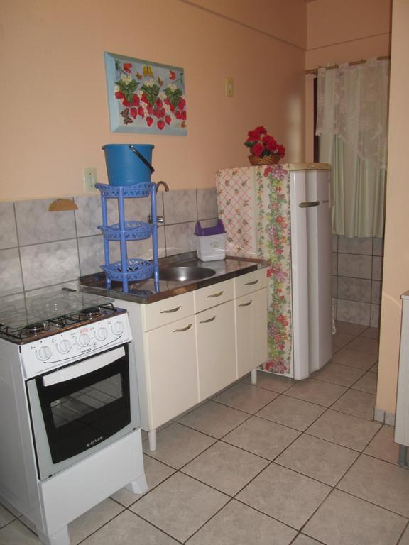 Отель Residencial Dona Vilma Флорианополис Экстерьер фото